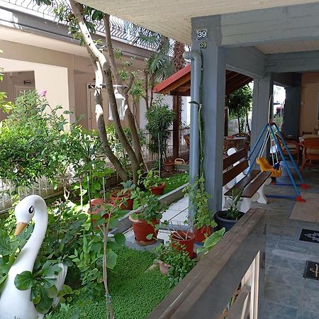 Apartments Haris Olympic Beach Exterior photo