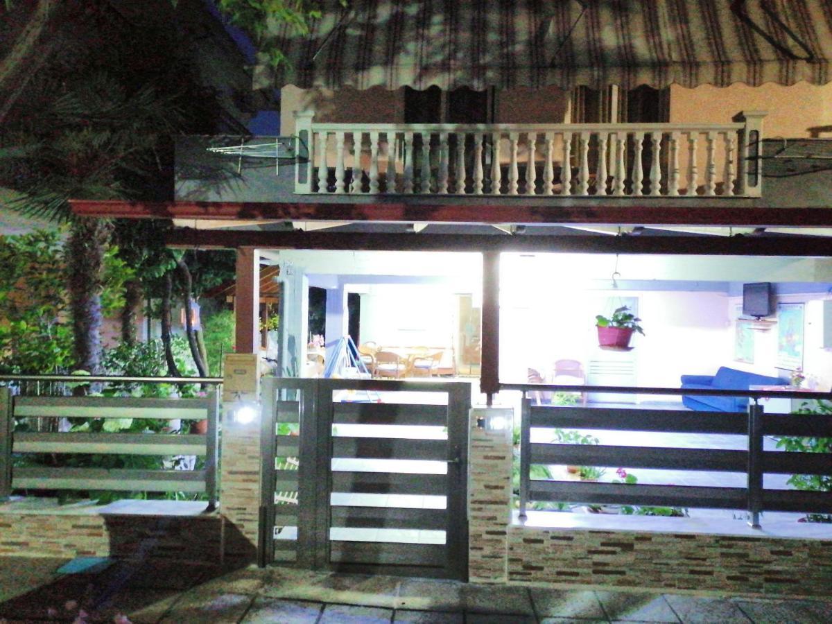 Apartments Haris Olympic Beach Exterior photo