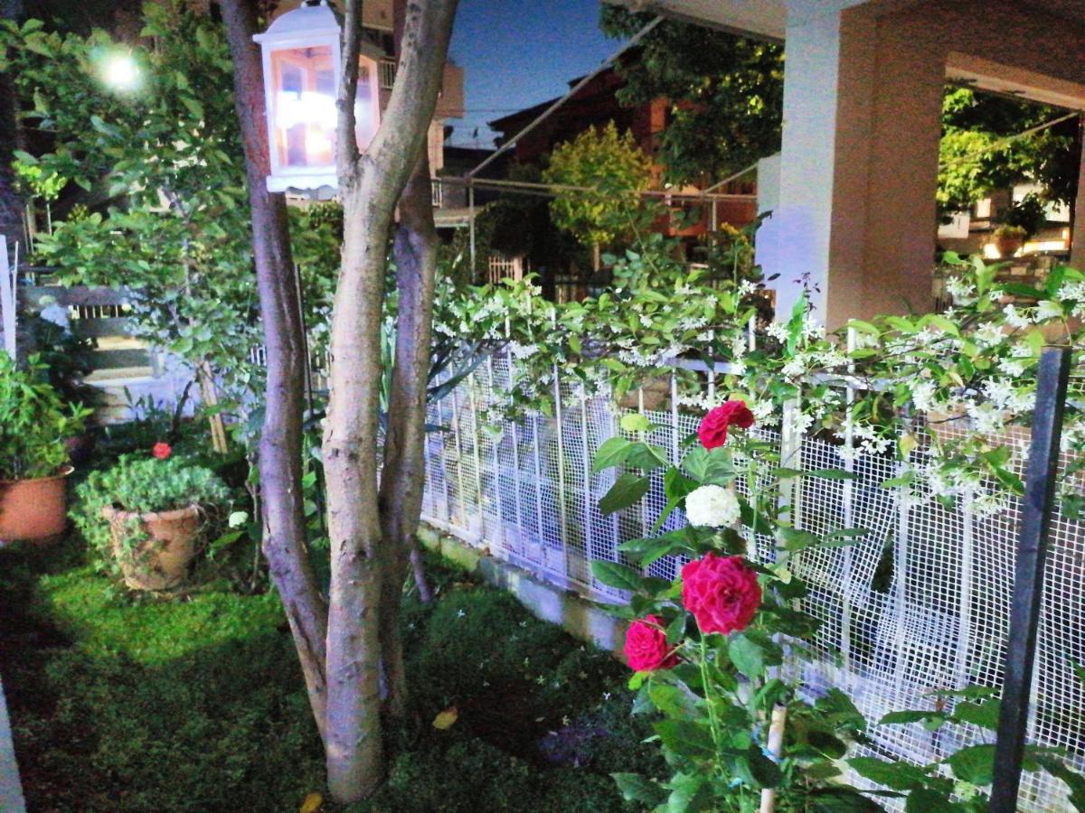 Apartments Haris Olympic Beach Exterior photo